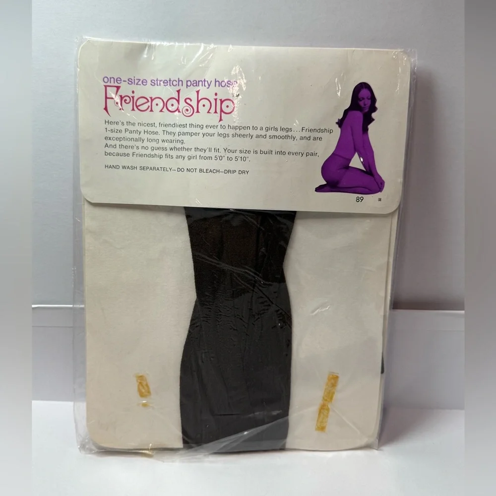 Vintage 1970s Friendship One Size Stretch Pantyhose – Coffee – NOS Sealed